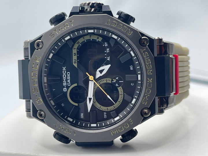 G-SHOCK CASIO  Watch For Men's Water resistant & Steel Back