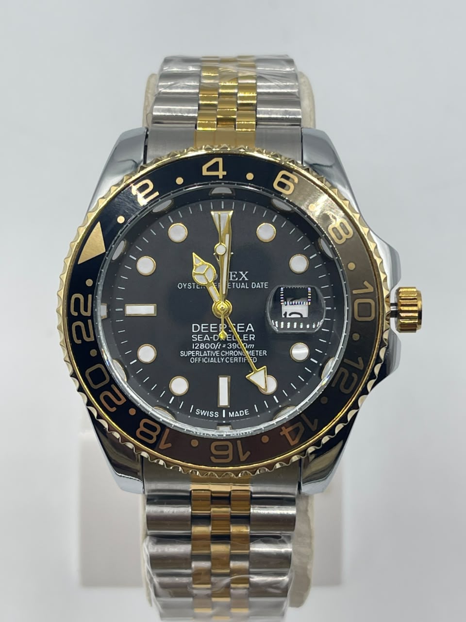 Watch For Men's Water resistant & Steel Back