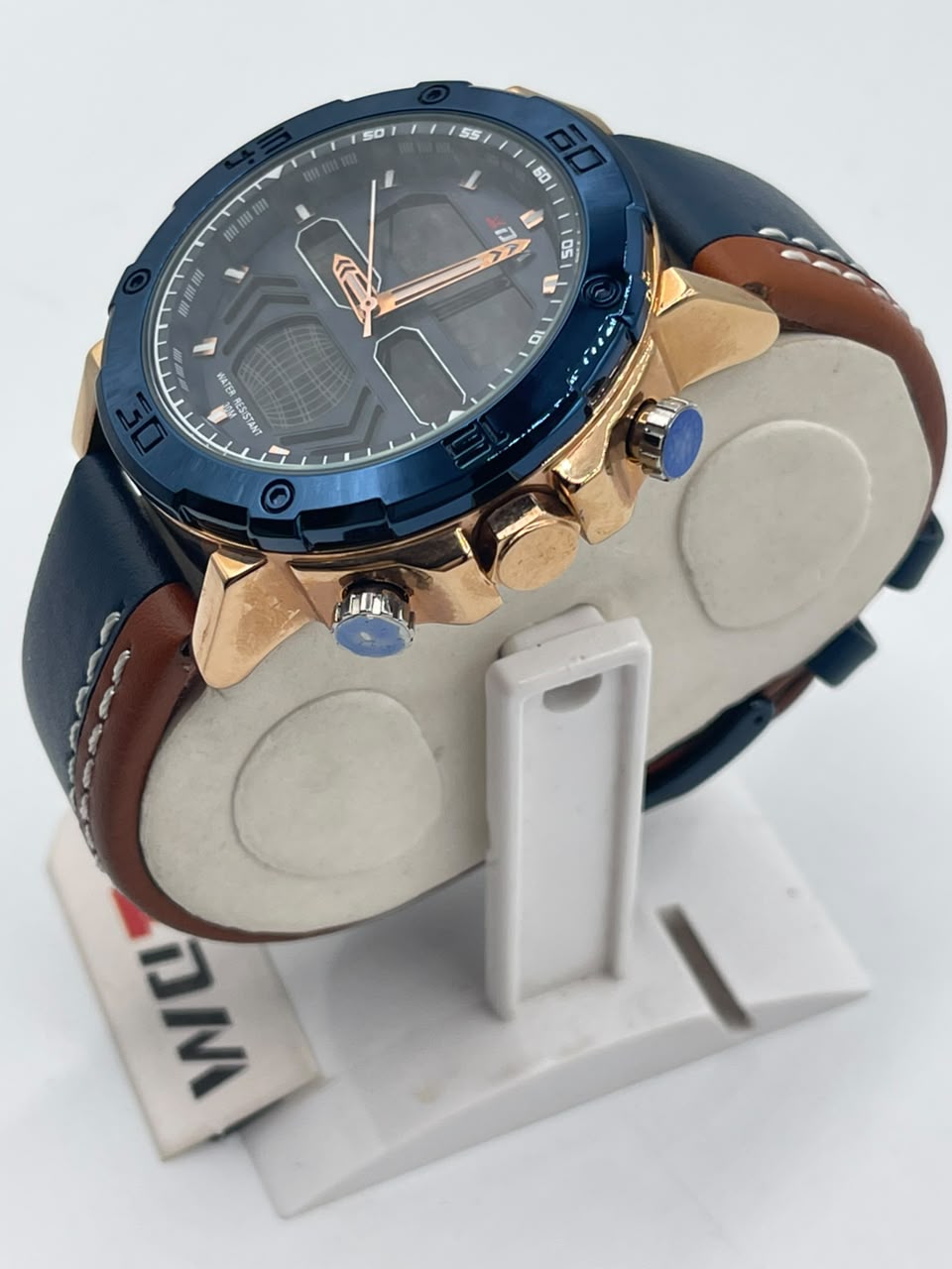 Watch For Men's Water resistant & Steel Back